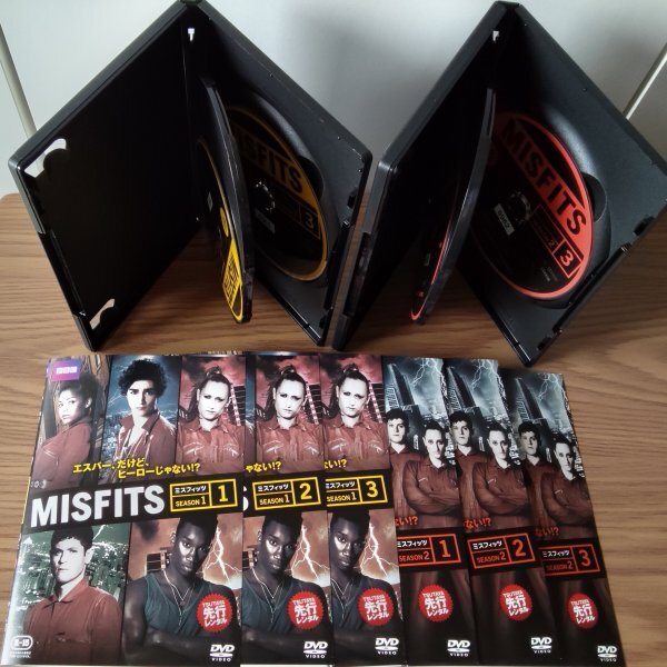 DVD R落/ミスフィッツ SEASON1 & SEASON2 各 全3巻/ロバート・シーハン拍卖
