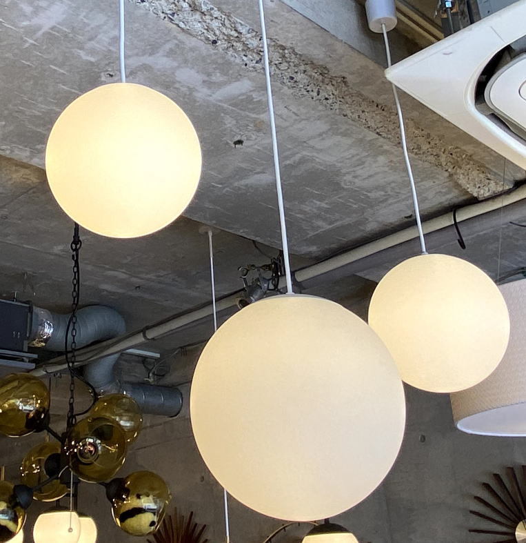 ガラスボールランプ L/φ30cm(検索,midcentury,ミッドセンチュリー,サーリネン,パントン,panton,ビンテージ,50's,60's,乳白,ミルクガラス拍卖