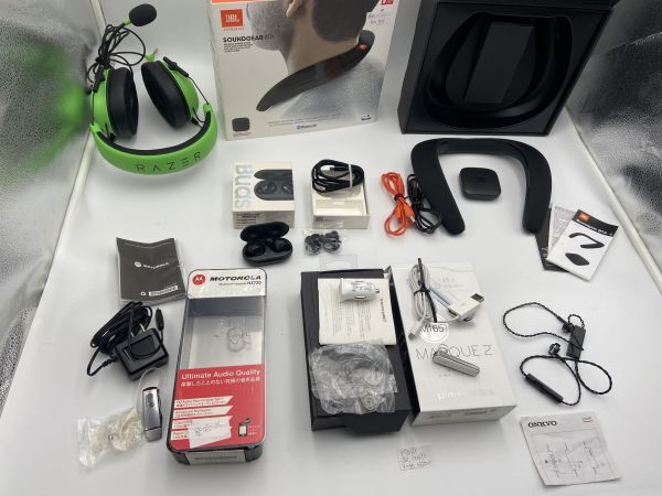 送料無料!JBL SOUNDGEAR BTA他、イヤフォン&ヘッドフォンジャンク故障品6台まとめ売りセット!部品取り・修理用の出品です。Y5010拍卖