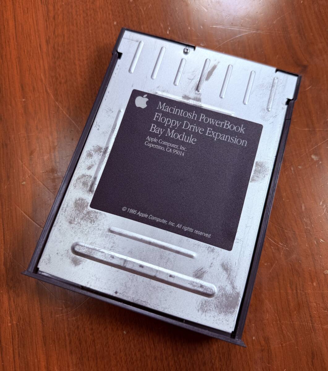 R8897A-YP+ 【USED】 ビンテージ APPLE PC / Macintosh / PowerBook 5300 / M2785 / Floppy Drive Bay Module / フロッピードライブ拍卖
