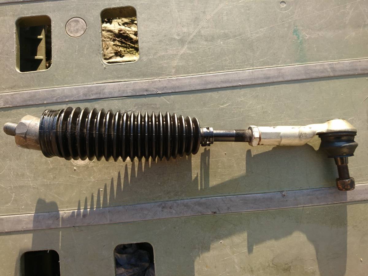 アウディA3/ゴルフ5/ゴルフ6/ゴルフヴァリアント/パサート/トゥーラン他/タイロッド/右/1K0423810A+1K0423812J/66000km拍卖