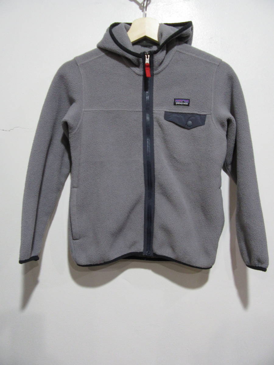 ☆送料無料☆Patagonia☆パタゴニア☆キッズ☆フリースパーカー☆傷あり☆グレー系☆d20拍卖