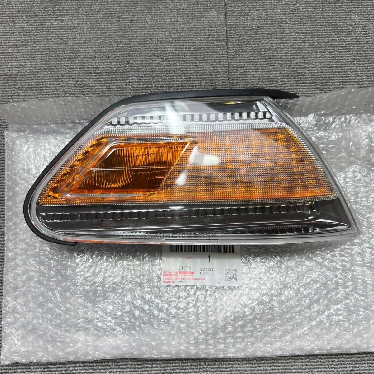 【新品】 TOYOTA トヨタ JZX100 GX100 マーク2 後期 純正 コーナーレンズ ウインカー サイドマーカー サイドターンシグナルランプ 右 RH拍卖