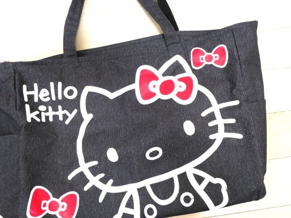 sanrio サンリオ ★ ハローキティ ★ 大きなバック マザーバッグ・トートバッグ ★ ビッグプリント入り ★ グレー拍卖