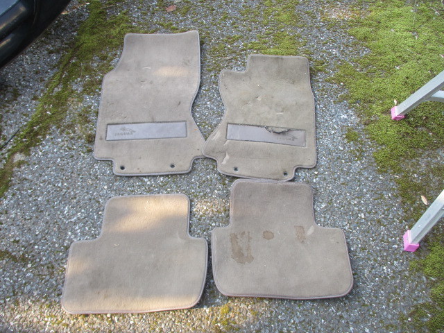 ■ジャガー Sタイプ ソブリン フロア マット 1台分 4枚 中古 301424 J01 部品取あり フロアー カーペット ラゲッジ スペース ルーム ■拍卖