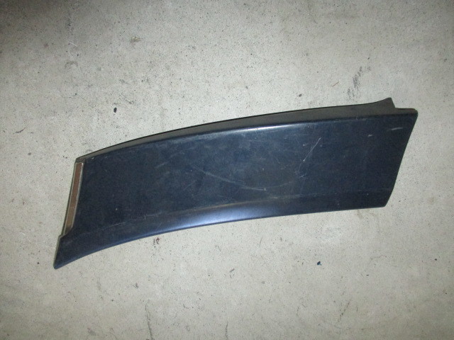 ■ベンツ W140 リア フェンダー サッコプレート 右 中古前期 1406900840 部品取あり プロテクター モール パネル サイド メッキ トランク■拍卖