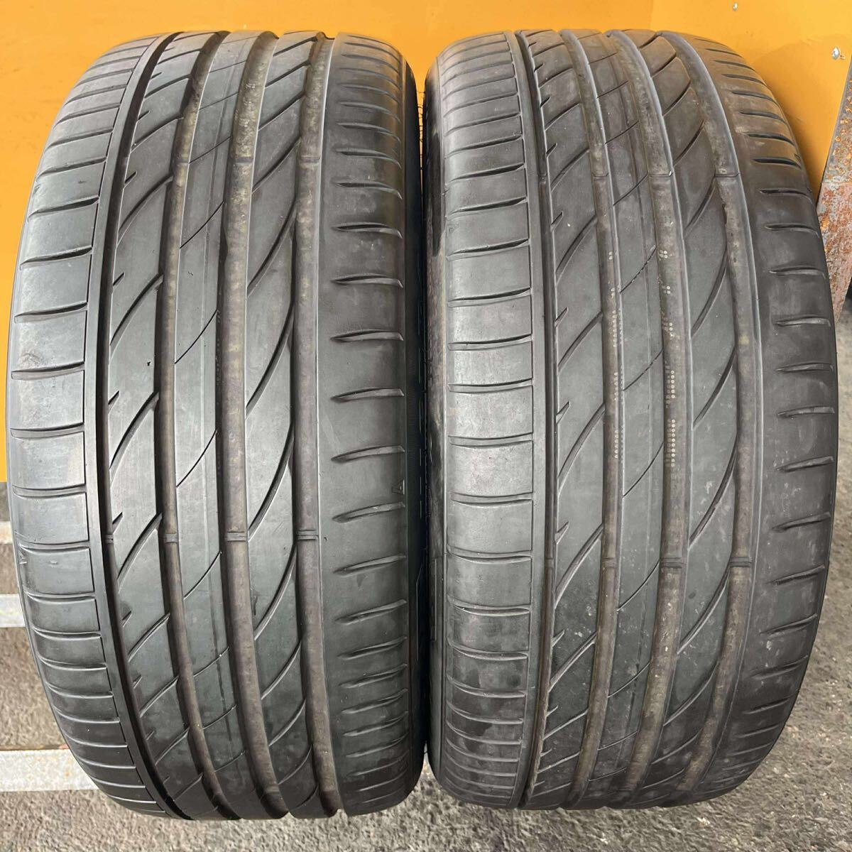【2911】★【送料無料】★ 245/40ZR20 2本夏タイヤバリ山 MAXXIS VICTRA SPORT 5【2021年】拍卖