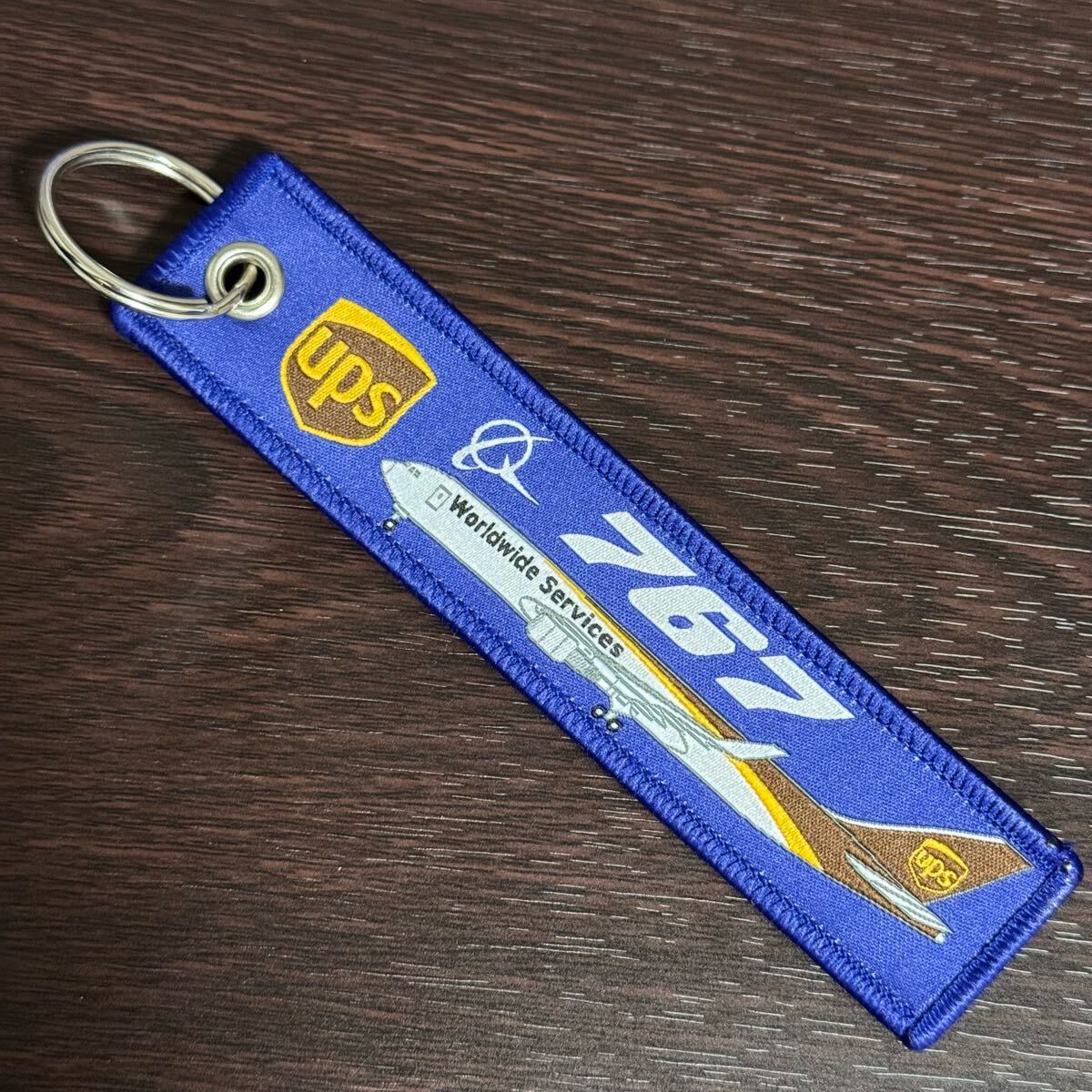 UPS ボーイング BOEING B767 B757 フライトタグ キーホルダー 飛行機 貨物機 新品拍卖