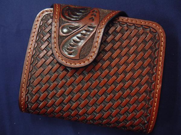 【レザー館】カービング&バスケットメッシュ 三折ウォレット 茶拍卖