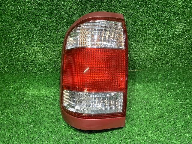 テラノ KH-TR50 左テールランプ 26555-2W125拍卖