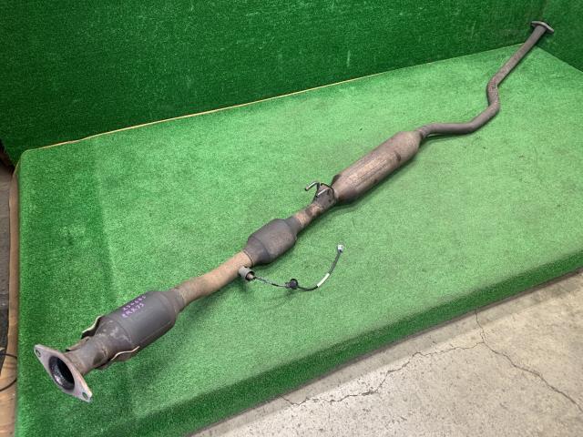 ノア DBA-ZRR75W Fエキゾーストパイプ 17410-37210拍卖