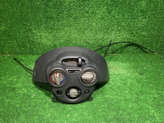 マーチ DBA-NK13 A/Cスイッチパネル 27510-1HD0A拍卖