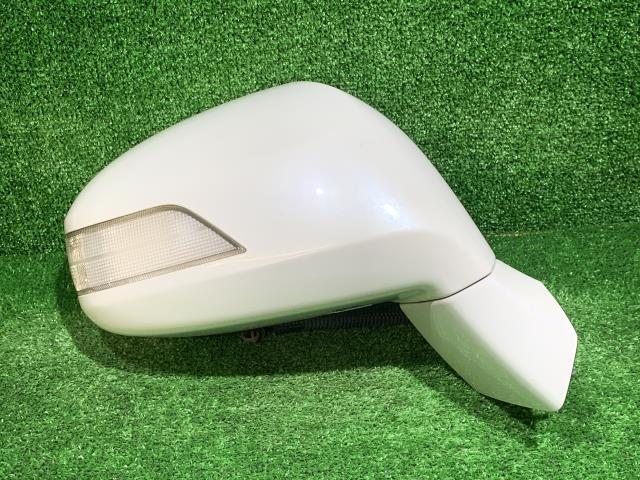 フリードスパイク DAA-GP3 右サイドミラー 76200-SYY-J01ZY拍卖