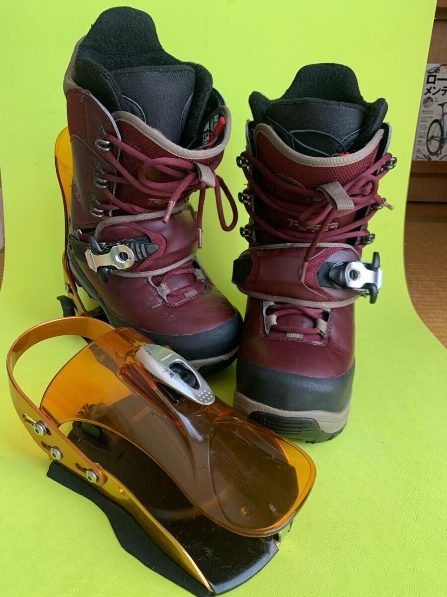 ☆USED YONEX ヨネックス ステップインスノーボードブーツTRIPPER AB 25.0 シマノ アキューブレイドバインディング ハイバック拍卖