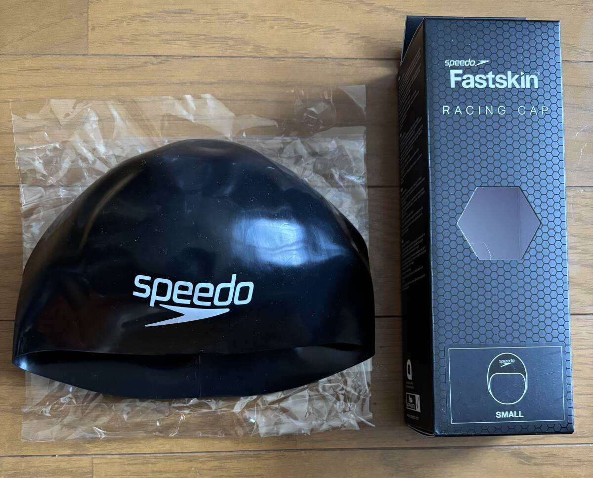 speedo SE11922 Fastskin ファストスキン3 キャップ サイズ:S カラー:ブラック×ホワイト・KW拍卖