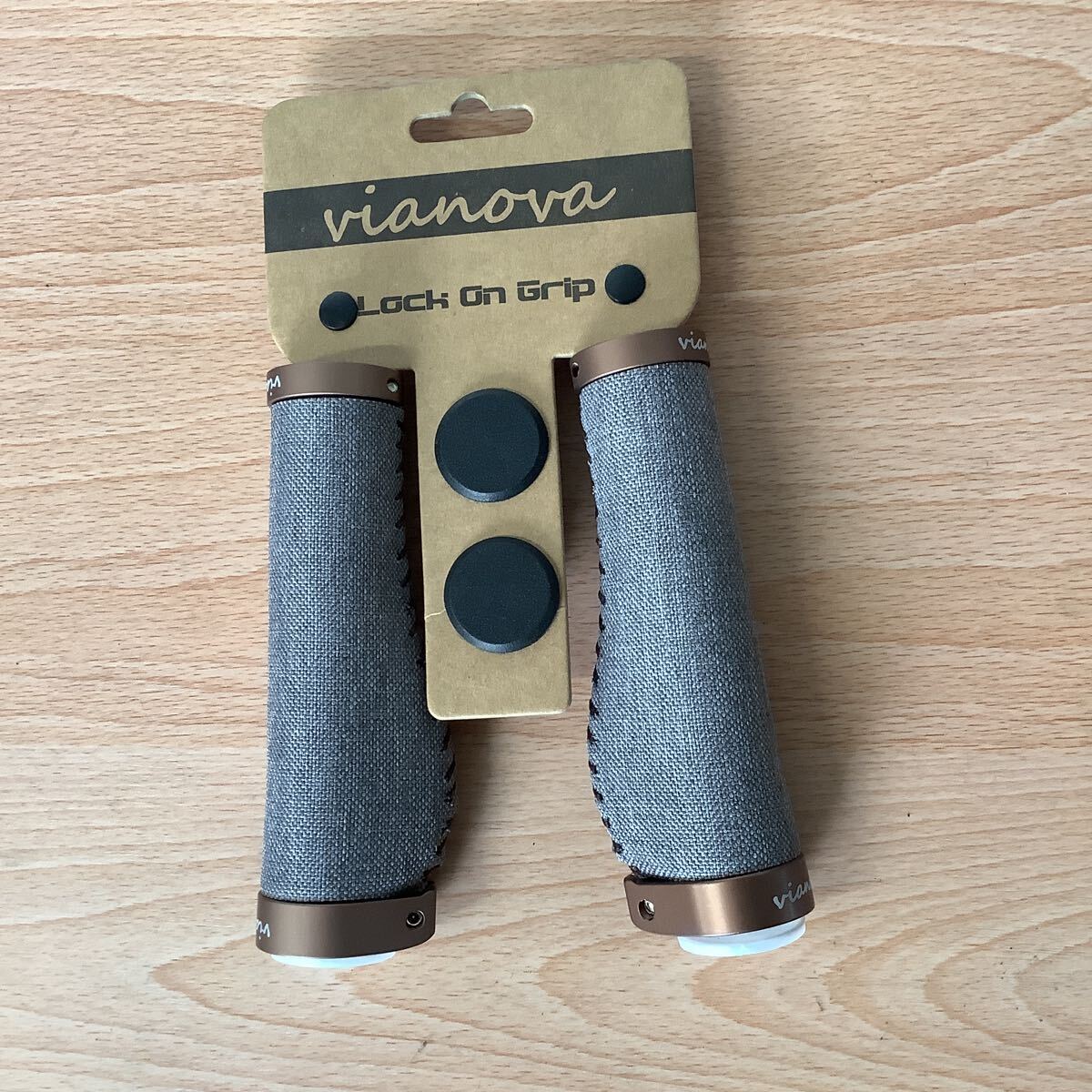 新品未使用 グレー オシャレグリップ エルゴンロックオングリップ 拍卖