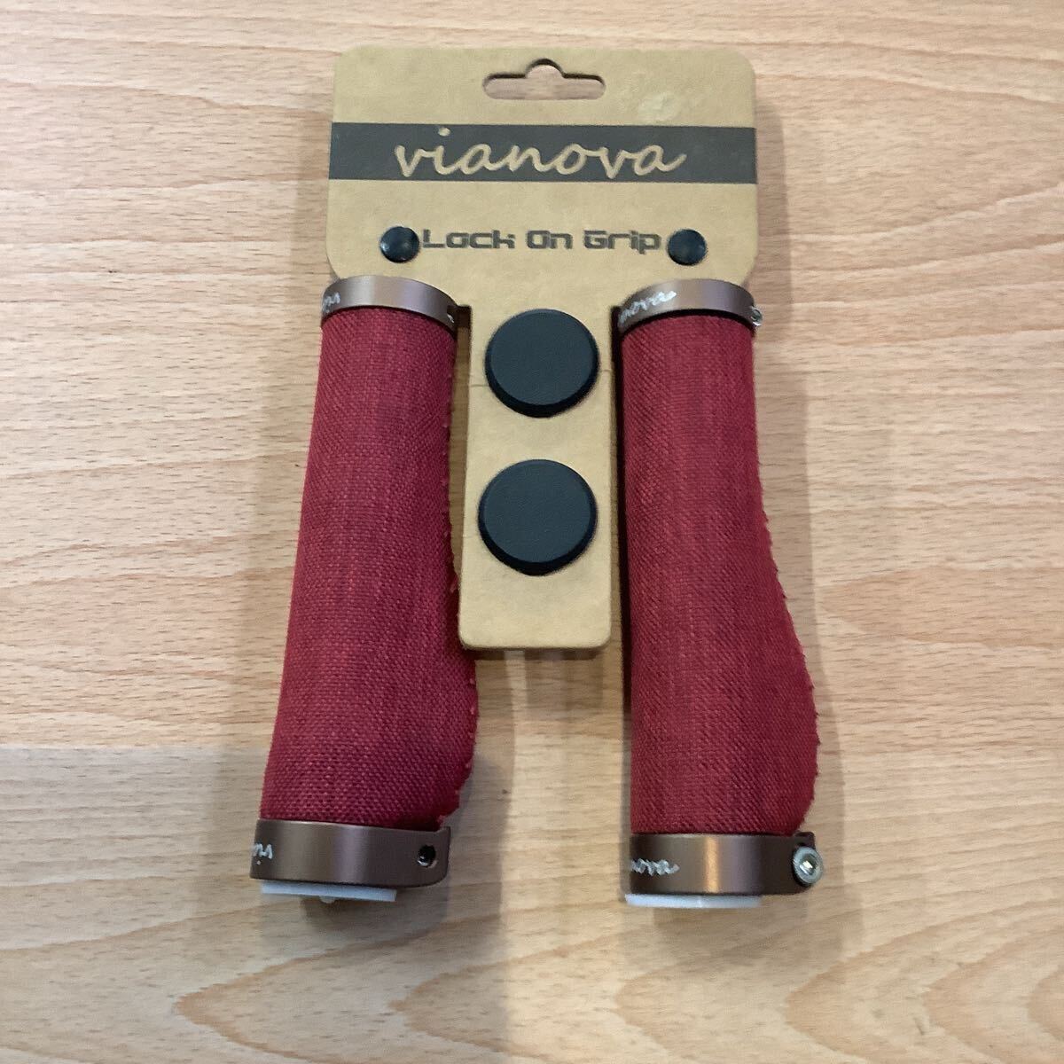 新品未使用 オシャレグリップ エルゴンロックオングリップ キャンパス生地 vianovaオリジナル レッド拍卖