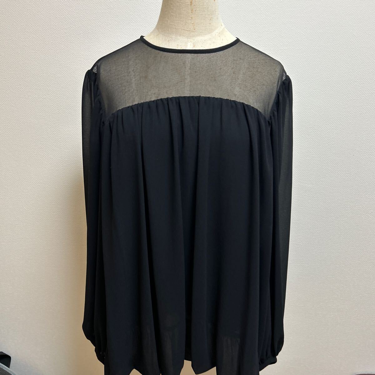 24SS、スピックアンドスパン、ブラウス、シースループルオーバーブラック拍卖