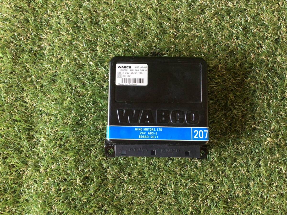 FW1EXY 日野 グラプロ ABS コントロール コンピューター 24V C3-2559 ④ 即日発送可 エンジン E13C ワブコ 89660-2071 60s拍卖