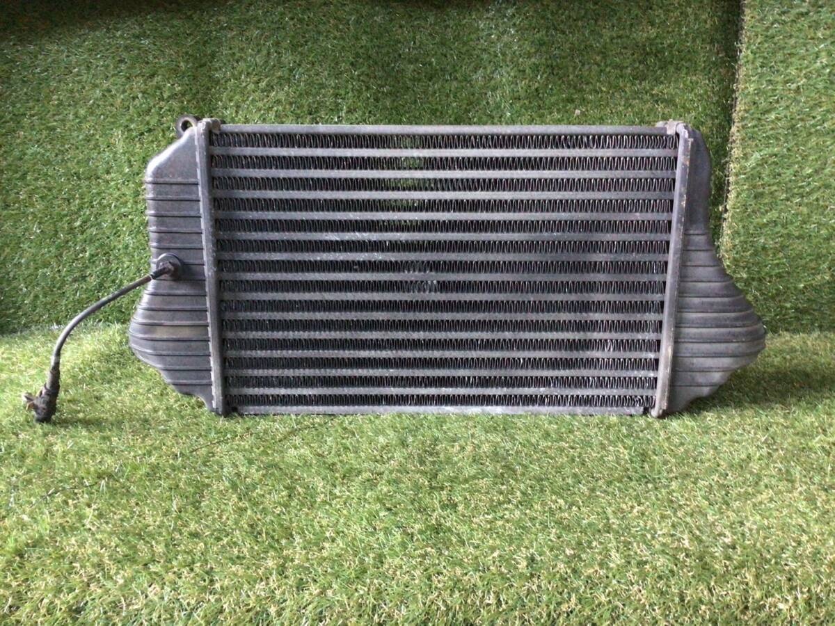 PA-FE82DEV H.16年 キャンター インタークーラー 汚れあり X2-25515 ④ 即日発送可 三菱フソー ME408813 140s拍卖