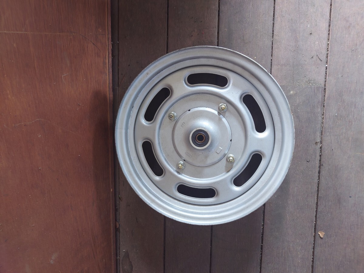 ape 純正フロントホイール 新車外しデッドストック エイプ 100拍卖