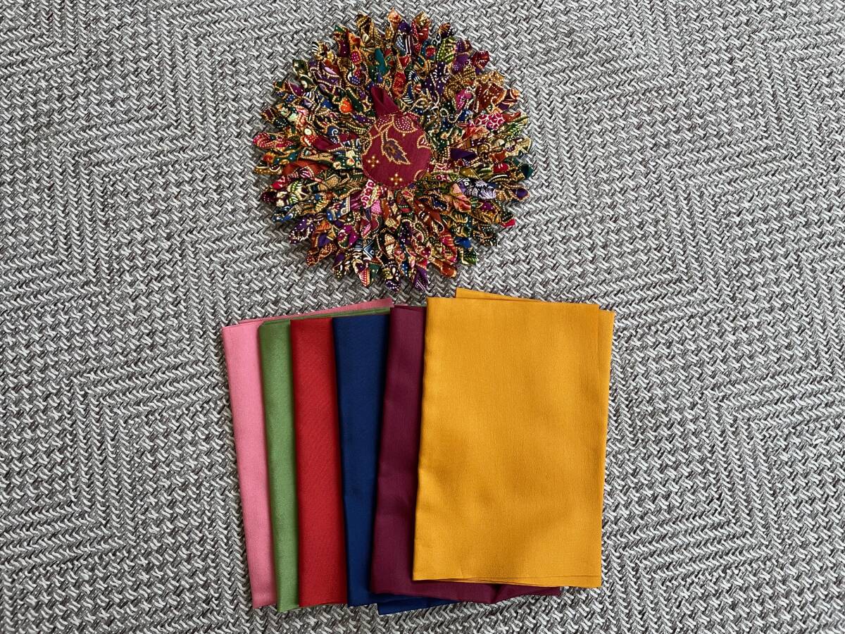 インドネシア調 鍋敷き 花瓶敷 ハンドメイド 花形 布端切れ 6枚拍卖