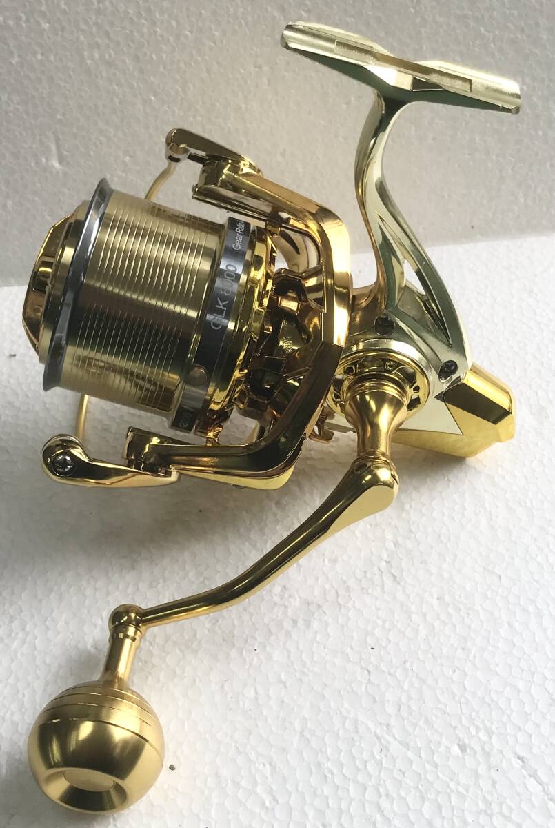 BILLINGSスピニングリールGLK-8000クロームゴールド☆送料無料☆新品未使用☆610g☆左右ハンドル変更可☆ロータリーグリップ☆質感良し☆拍卖