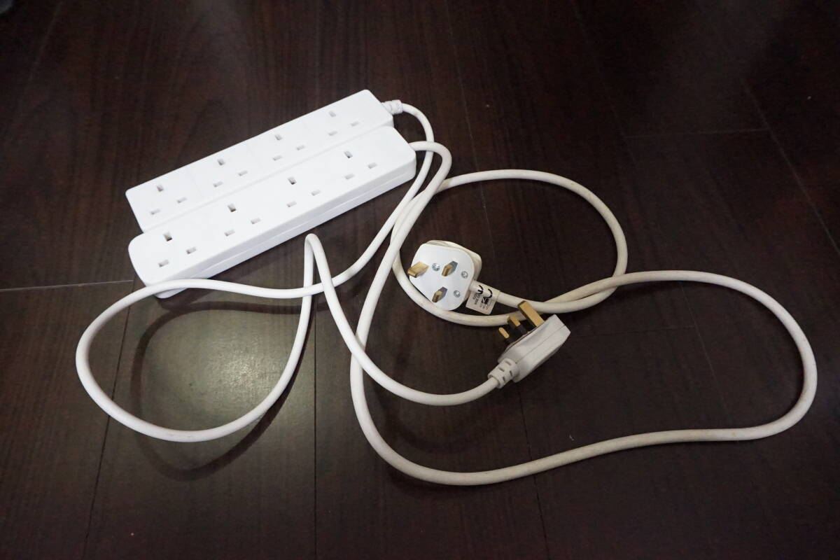 【中古/使用期間2年】海外 延長電源タップ(1.5mと1m) BFタイプ 2個set イギリス、香港、インド、シンガポール、ベトナム、インドネシア拍卖