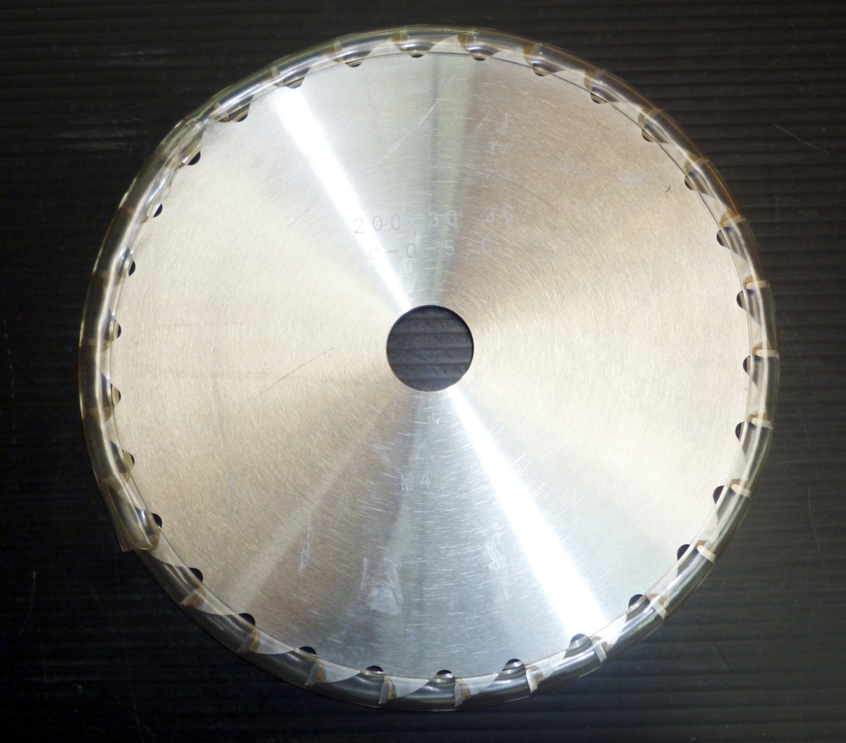 ★ 78729 鉄切チップソー 200mm 30P 日本超硬刃物 1枚 鉄切用 チップソー 鉄工用 チップソー 替刃 未使用 ★*拍卖