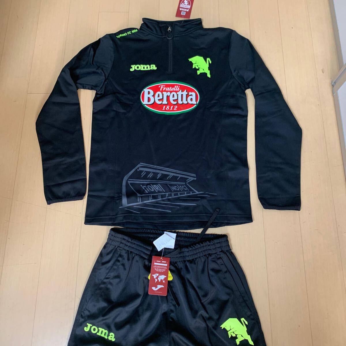 トリノ 23-24 トレーニングスーツ インポートMサイズ イタリア セリエA拍卖
