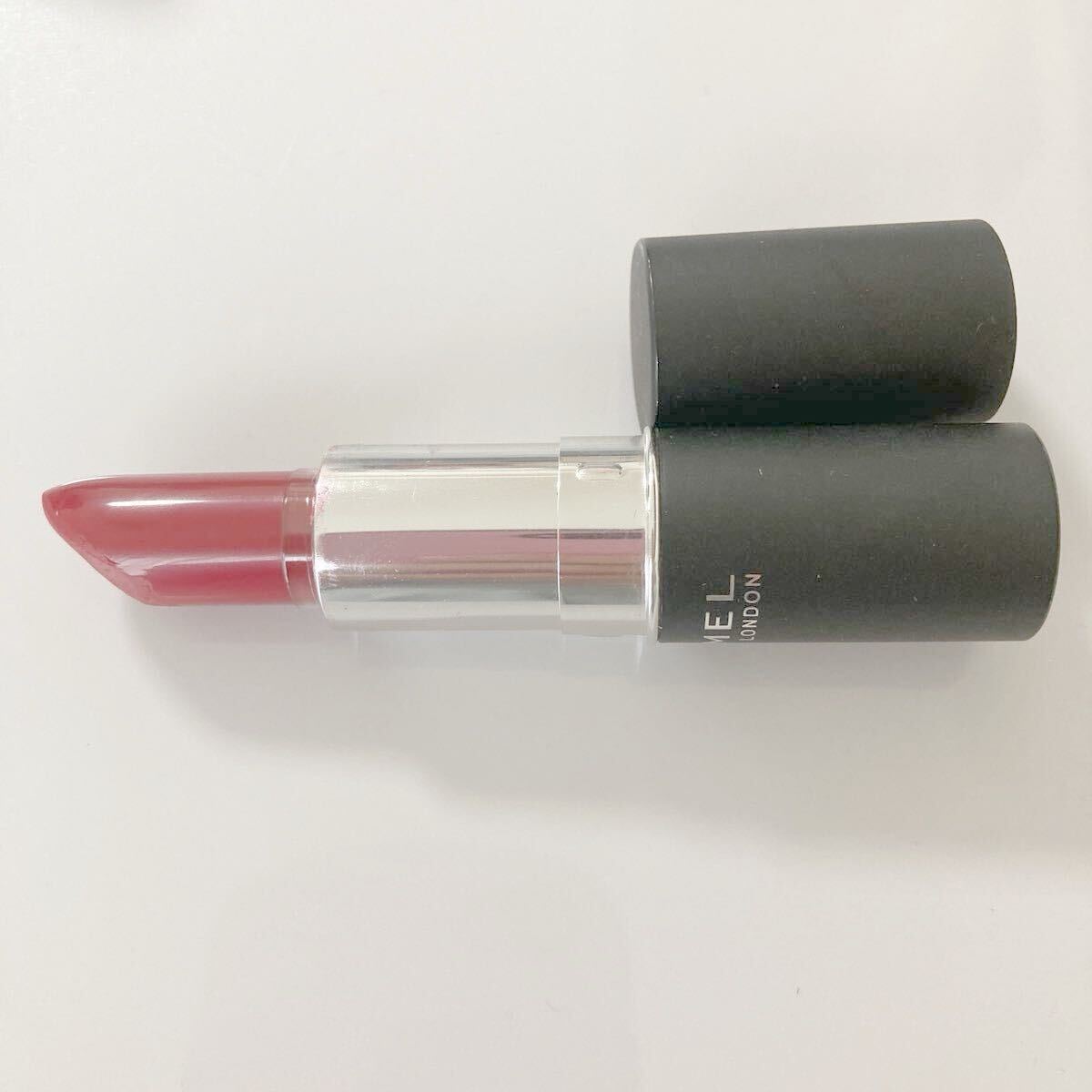 リンメル・マシュマロルック リップスティック・口紅・012・レッド系・定価1430円拍卖