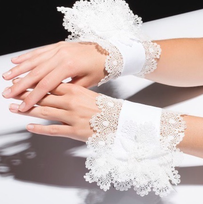 新品 Catherine Osti lace Cuffs レース カフス 白拍卖