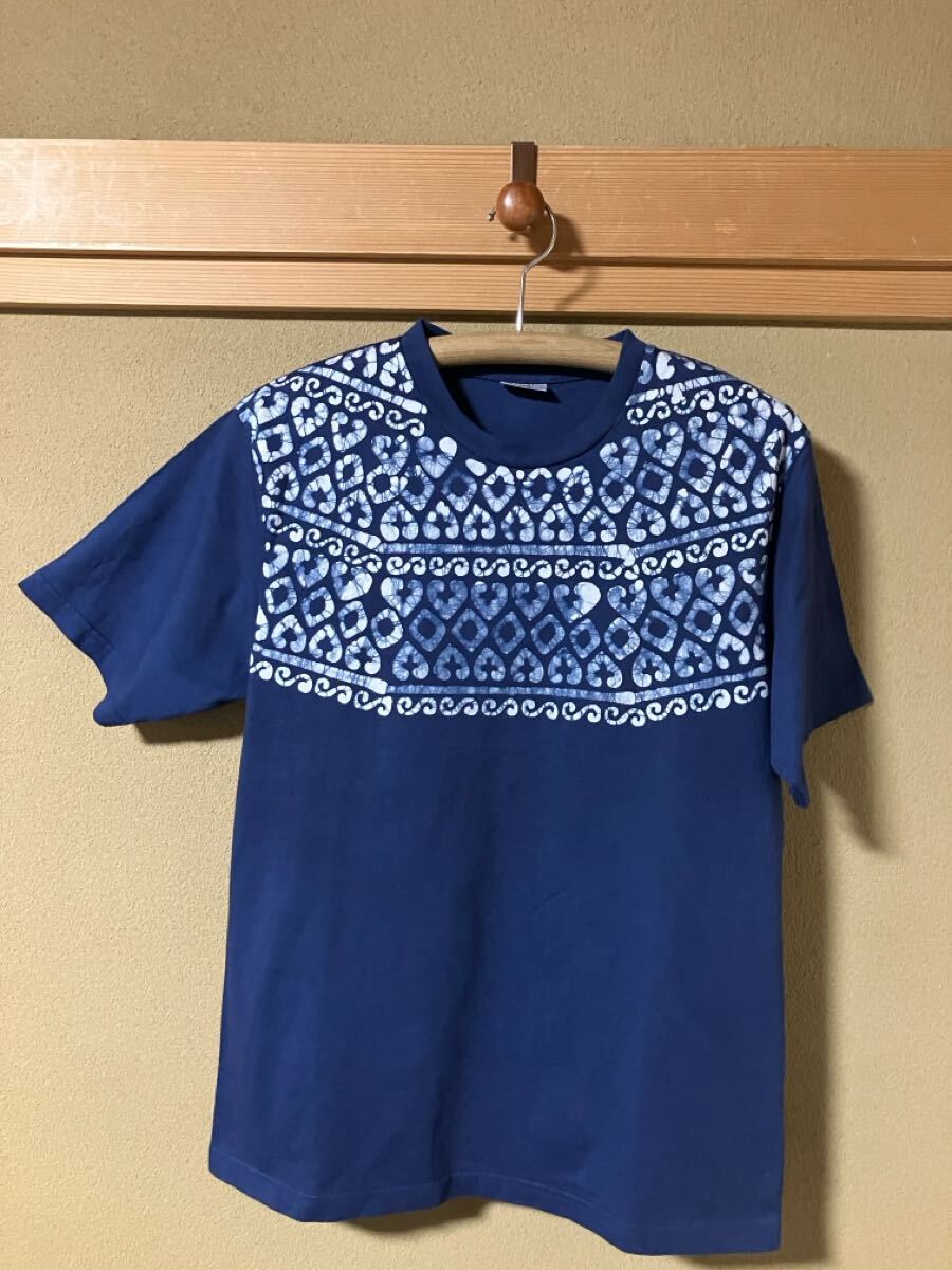 ガイジンメイド、藍ロウケツ染めエスニック模様T-シャツ Mサイズ拍卖