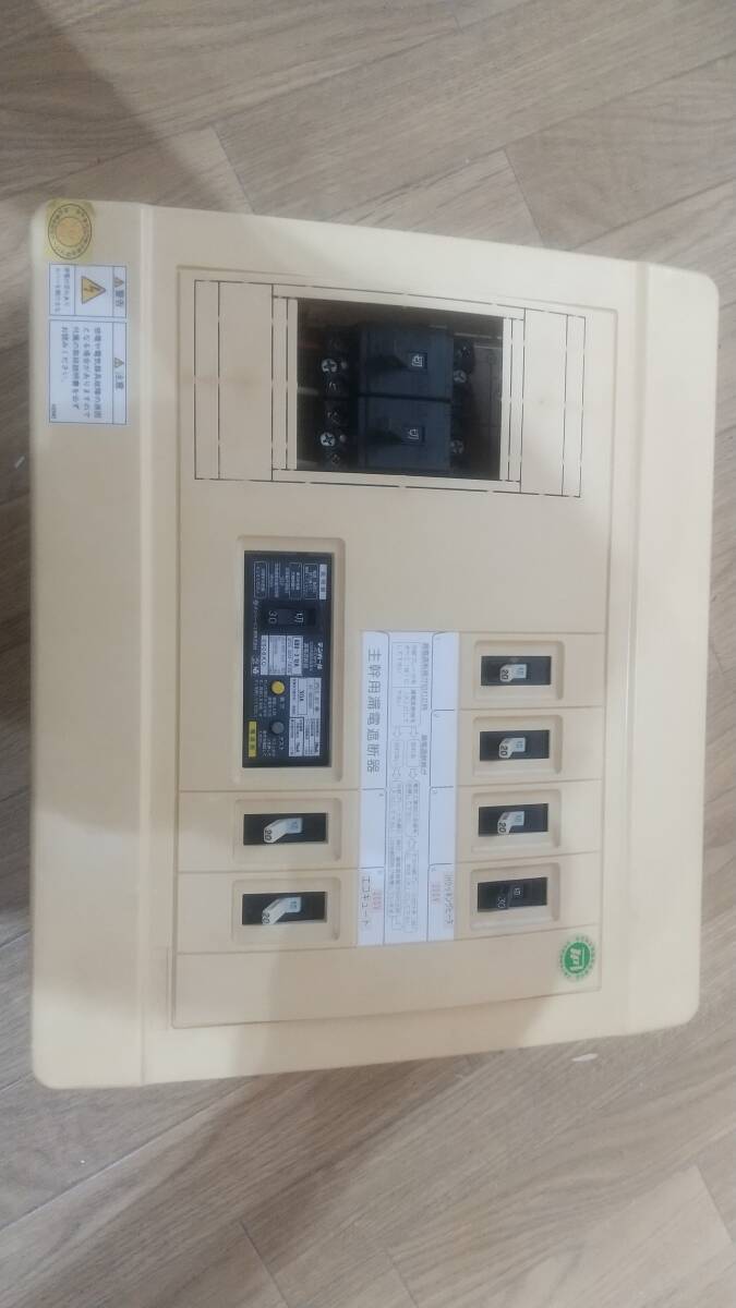 テンパール 分電盤 VLG3304-2C 中古品拍卖