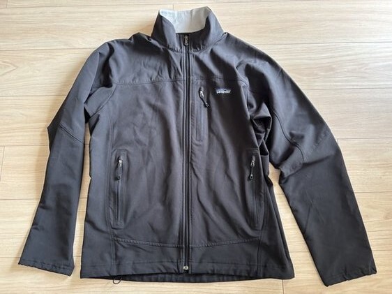 Patagonia Guide Jacket Mens M Softshell ガイドジャケット メンズ ラージ ブラック フルジップ ソフトシェル拍卖