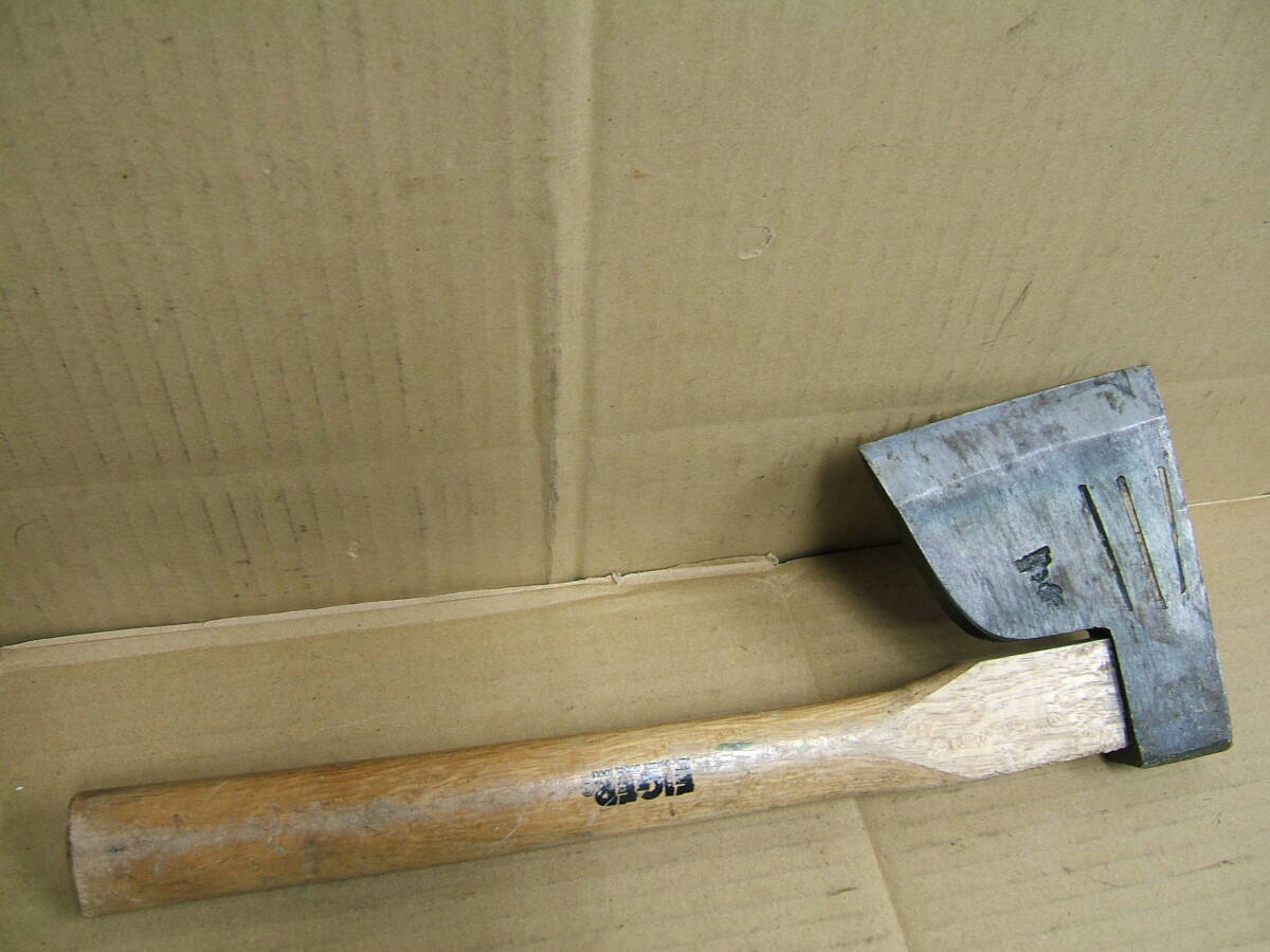 中古 斧 おの オノ 全長約370mm 薪割り 山仕事 職人用 山師 手斧 古民具 古道具 322拍卖