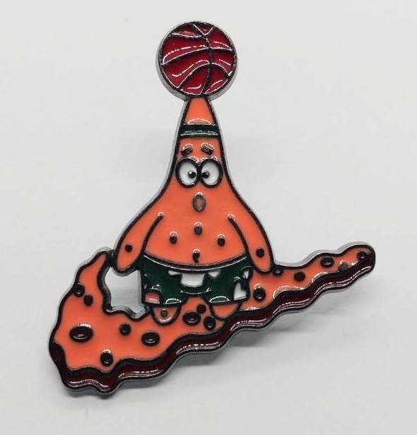 送料無料 スポンジ・ボブ パトリック バスケット ピンブローチ ピンズ PINS バッジ バッヂ アメリカン雑貨 スマアク拍卖