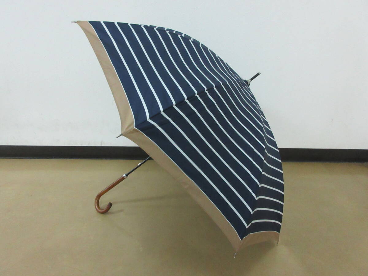 ( せ-A4-8076 )a.v.v アーヴェヴェ 日傘 長傘 ベージュ ネイビー 紺色 かわいい おしゃれ 全長79cm 半径48cm 中古拍卖