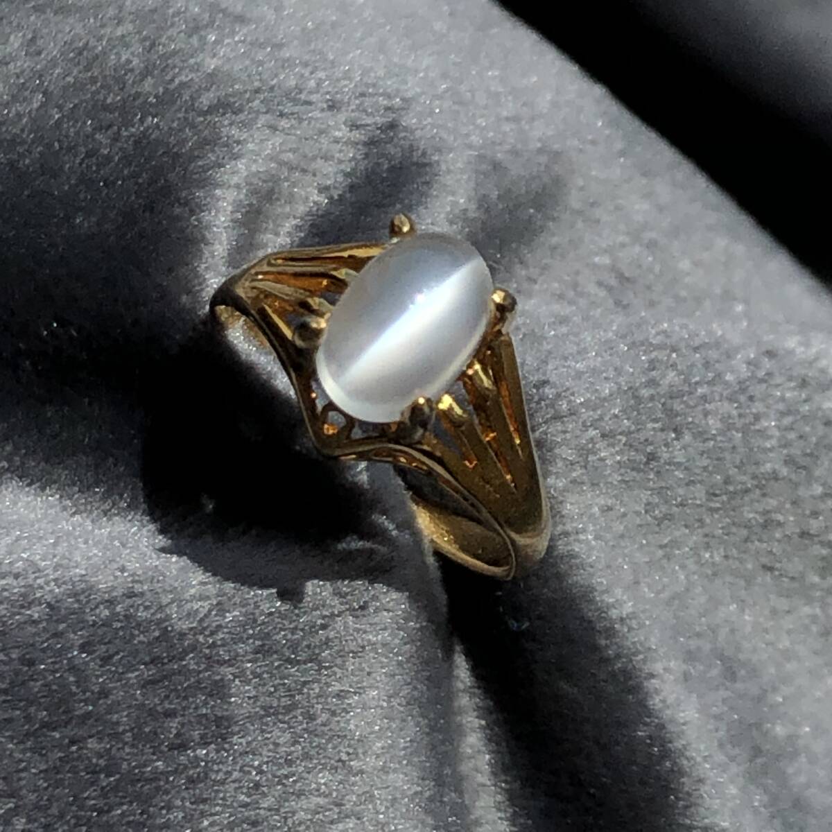 銀製 SILVER ★ 天然ムーンストーン リング キャッツアイ拍卖