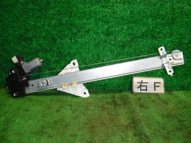 ワゴンR DBA-MH23S 右Fドアレギュレータ・モーター K6A 83401-70K02拍卖