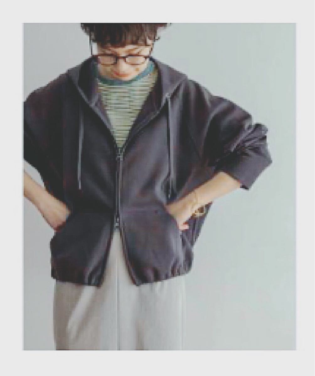 未使用 URBAN RESEARCH ダンボールZIPパーカー ミント Fサイズ拍卖