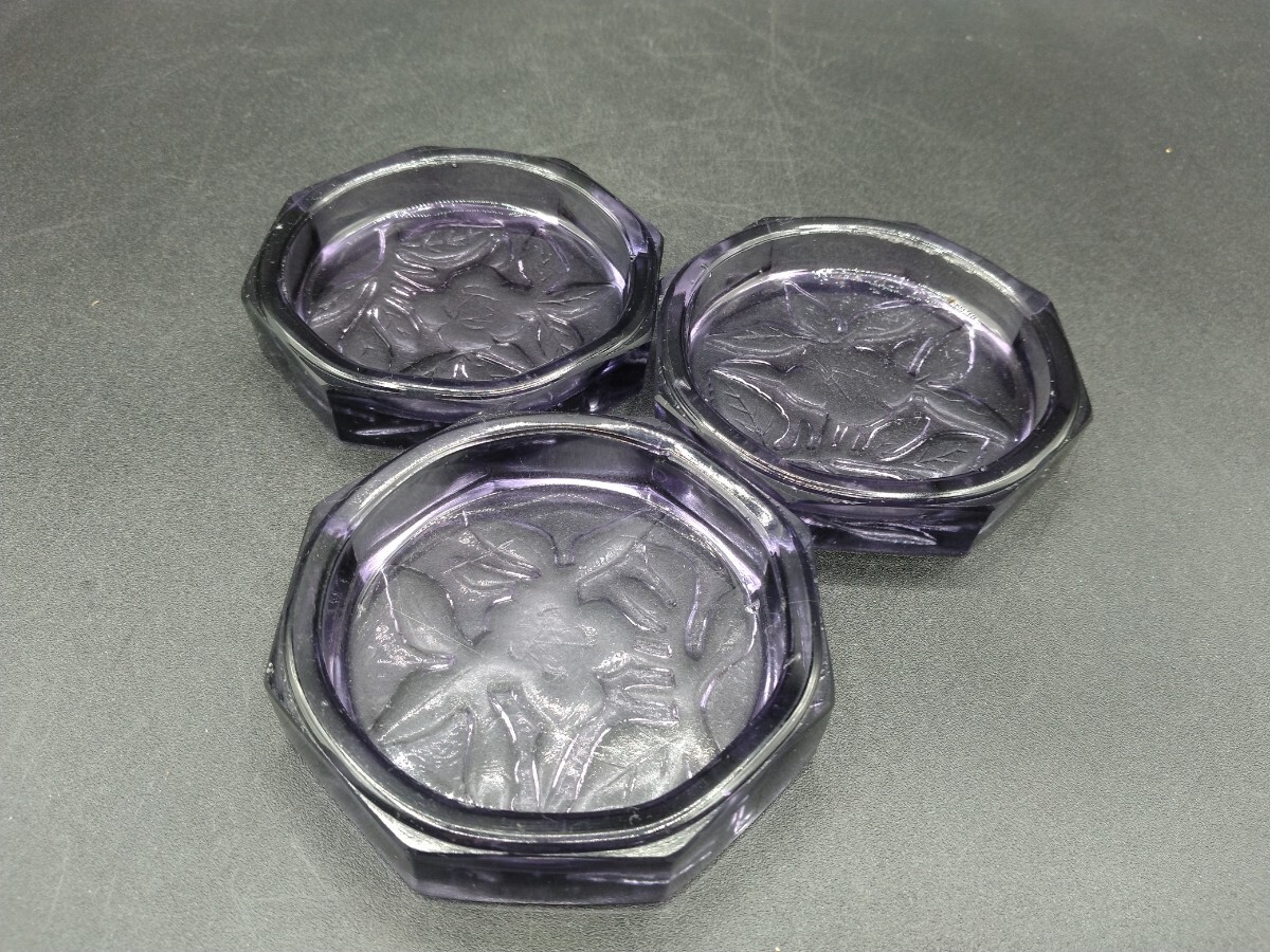 アンティーク ガラス コースター 三個 豆皿 プレスガラス 【1-l1】拍卖