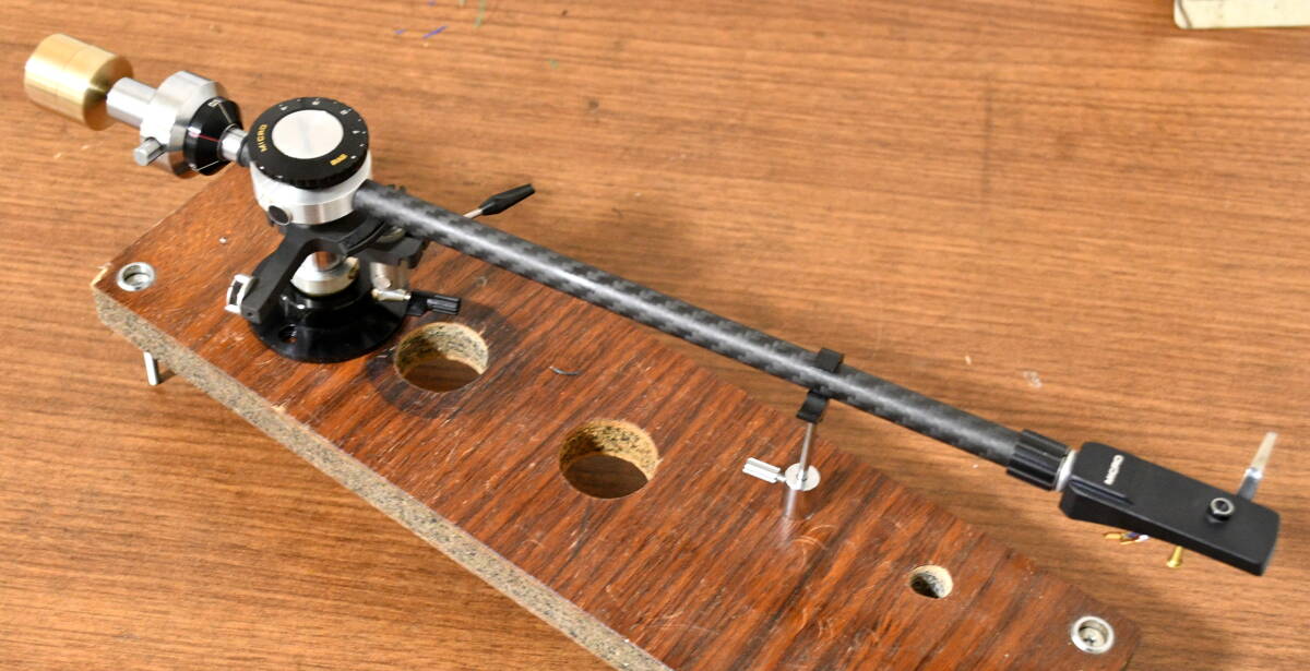 オフセット角ゼロのピュアストレート・トーンアーム アーム長さが選択可能 カーボンファイバー・パイプ拍卖