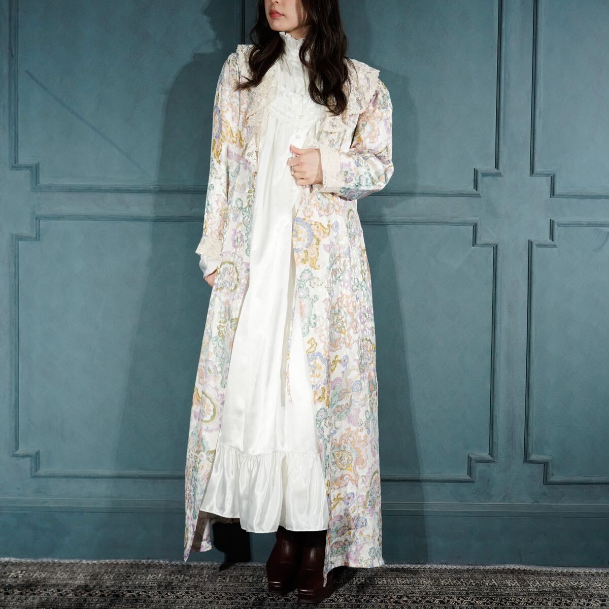 *SPECIAL ITEM* USA VINTAGE LESLIE FAY INTIMATES PAISLEY PATTERNED LACE COLLAR GOWNCOAT/アメリカ古着ペイズリー柄レースガウンコート拍卖