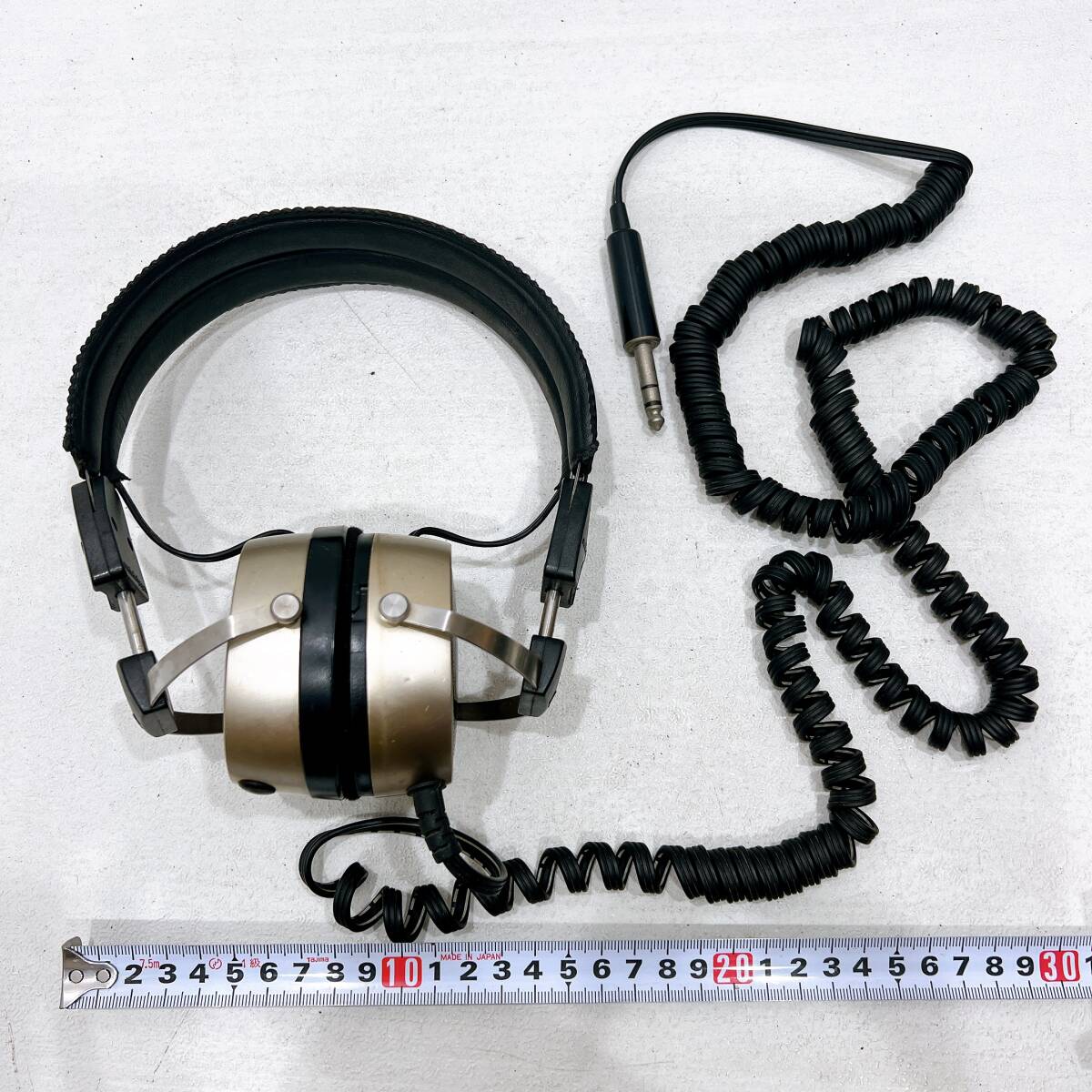 audio technica オーディオテクニカ ヘッドホン AT-701 STEREOPHONE 片方耳当てなし レトロ ビンテージ ジャンク 中古拍卖