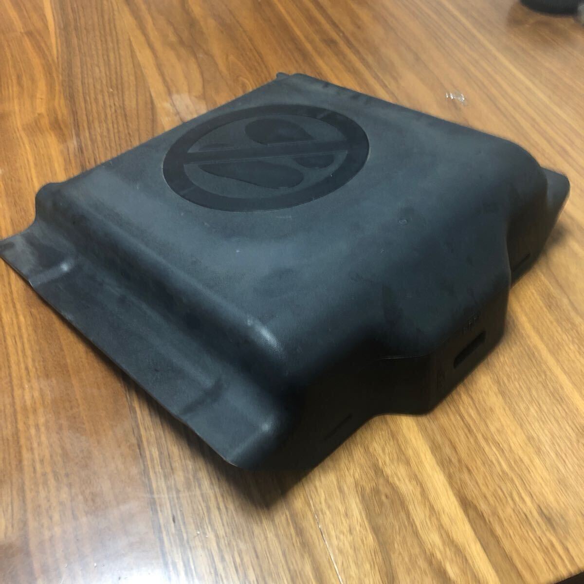 新型 日野 レンジャー バッテリー カバー ジャンク HINO 中型 ダンプ拍卖