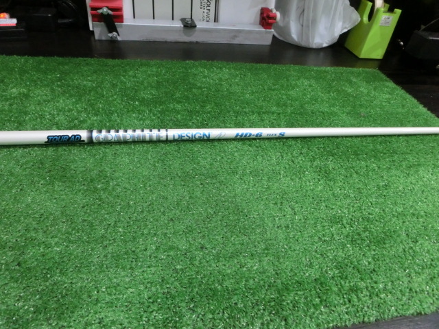 ★キャロウェイスリーブ付 グラファイトデザイン TOUR AD HD-6のS 装着46in位 現行モデル可能 ランクBC HD-6 60g台のSです!ハドラス済拍卖