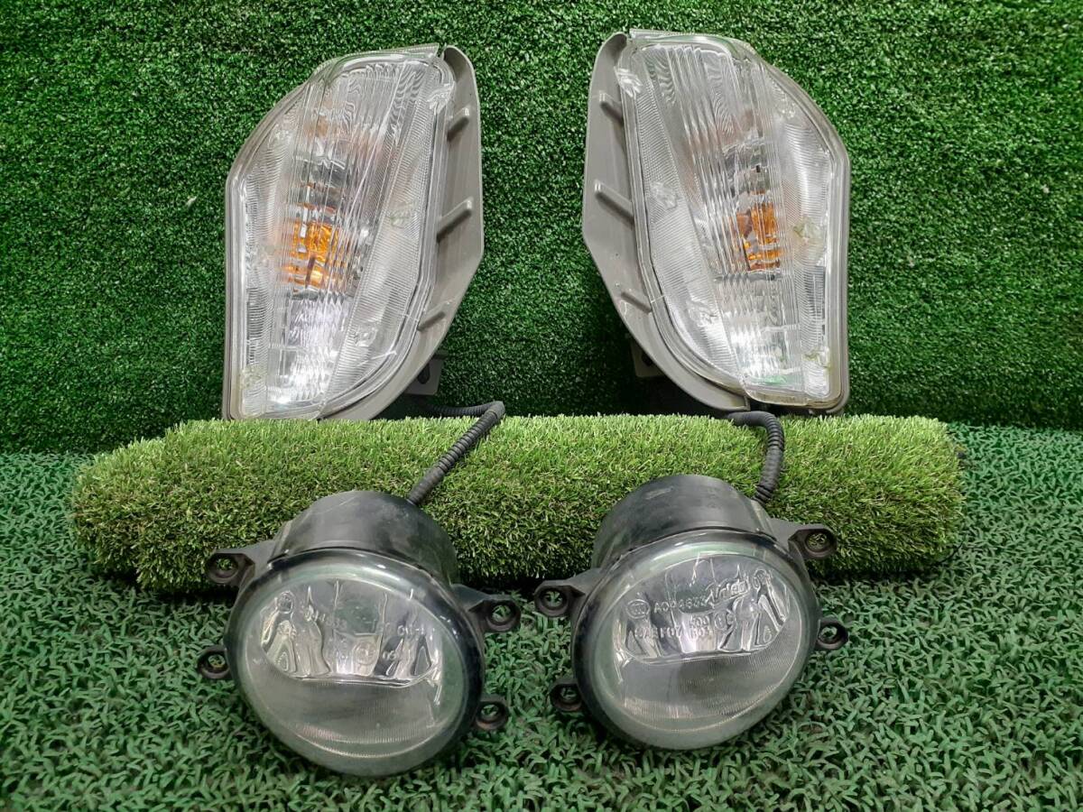 ZVW41 トヨタ プリウスα 平成24年 フロントバンパー フォグランプ 4点セット 251660拍卖