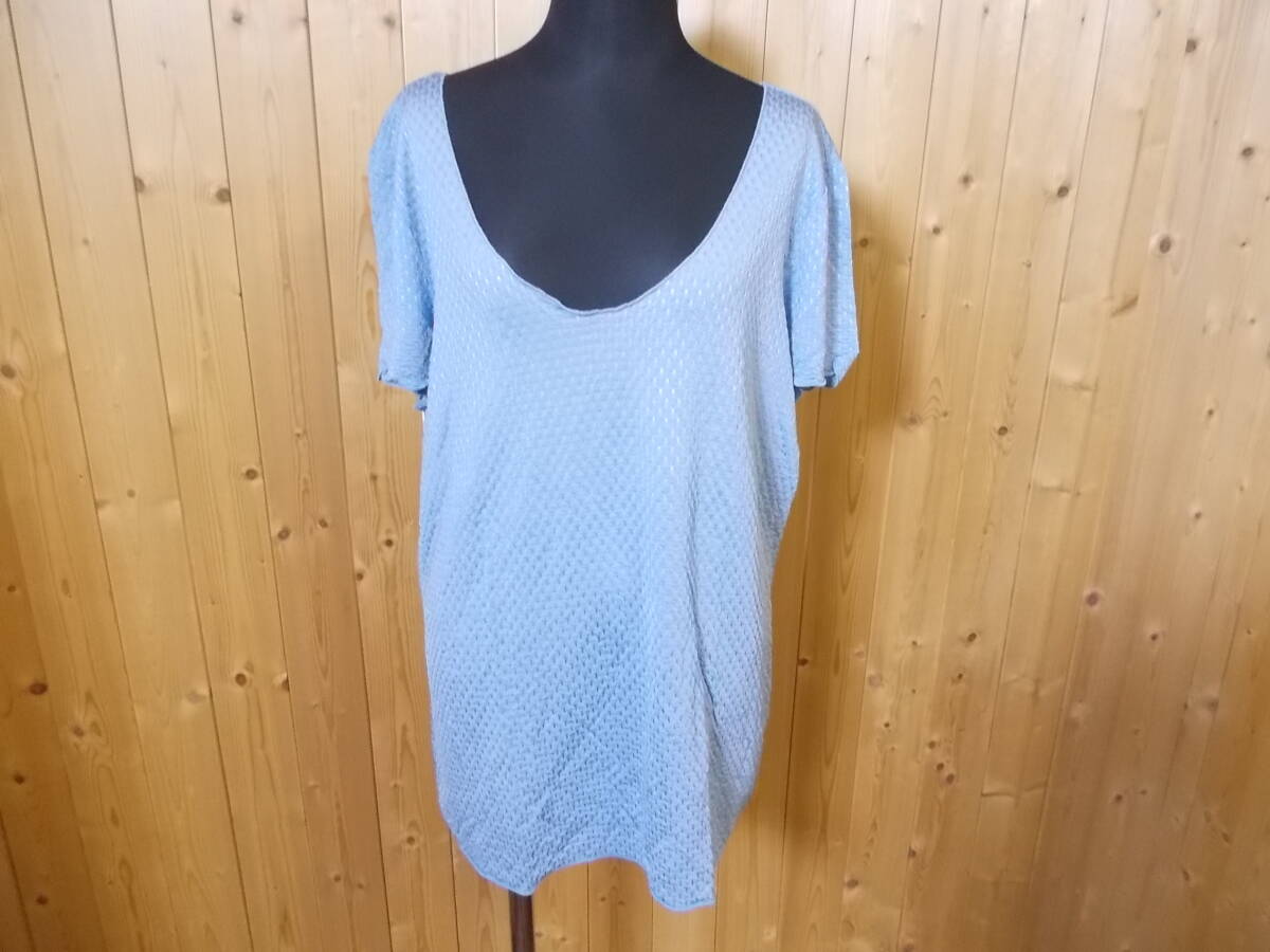 b905◆ARMANI COLLEZIONI Tシャツ◆サイズ52 イタリア製 アルマーニコレツォーニ Uネック Tシャツ 水色 伸縮性 ゆうパケット 7E拍卖
