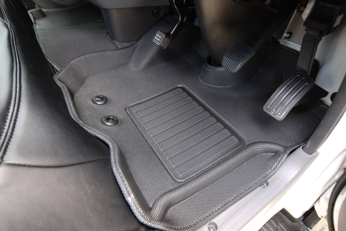 日産NV350プレミアムGX現行キャラバンGX立体3Dフロントリアセット新品未使用拍卖